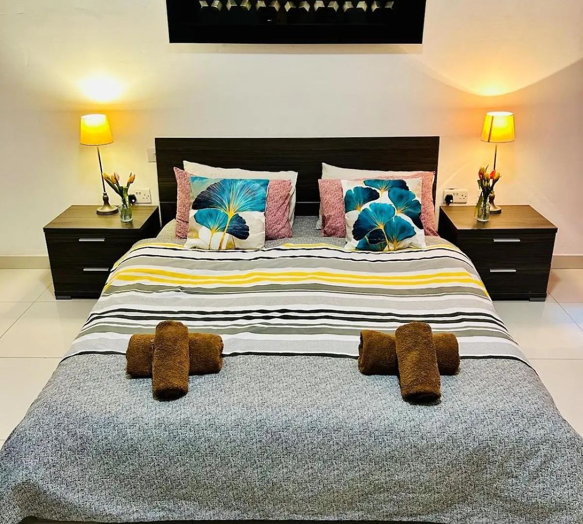 Huge And Stylish, St Julian'S Central 2Br With 2 Baths Saint Julian's